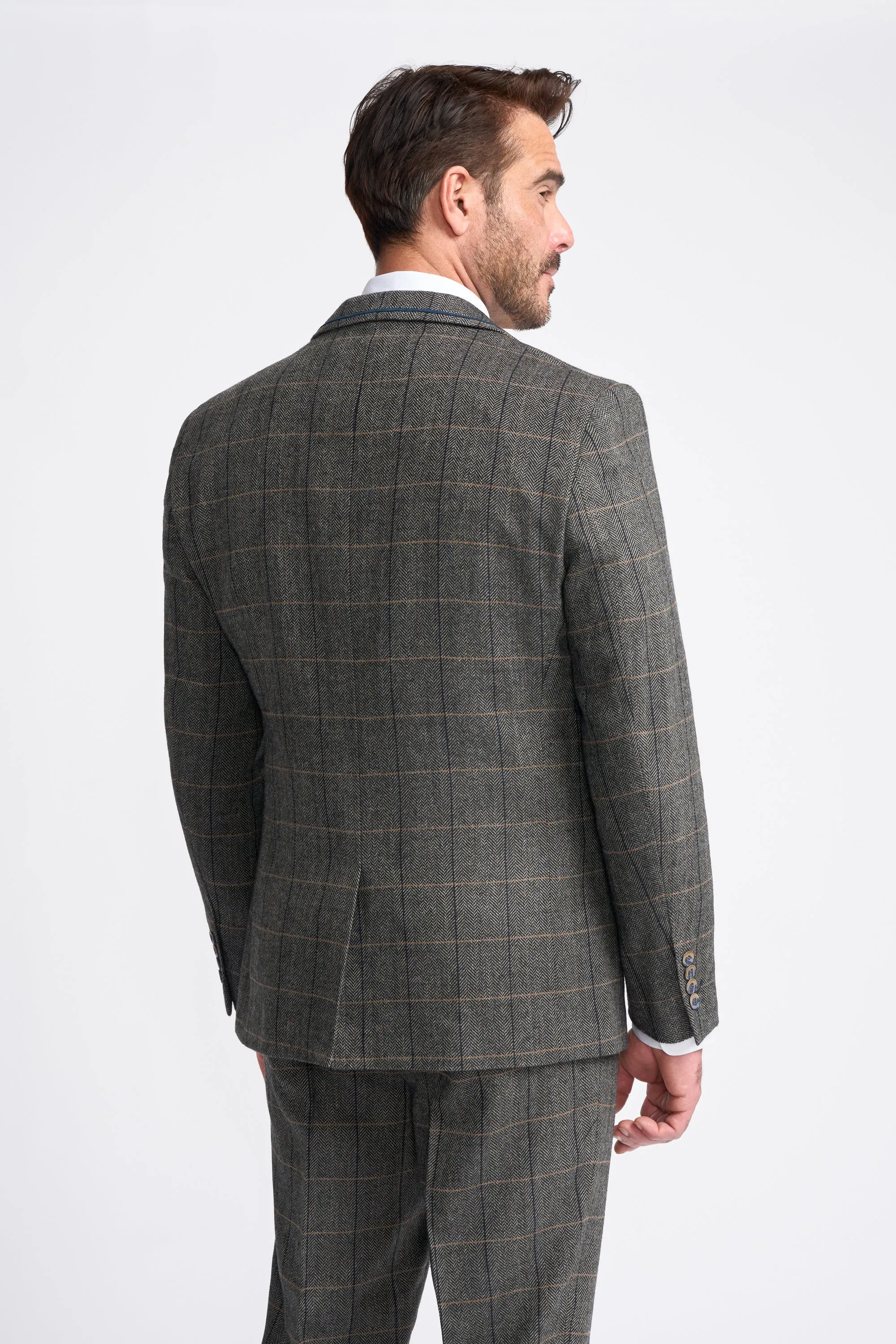 Albert Grey Short Tweed Three Piece Suit