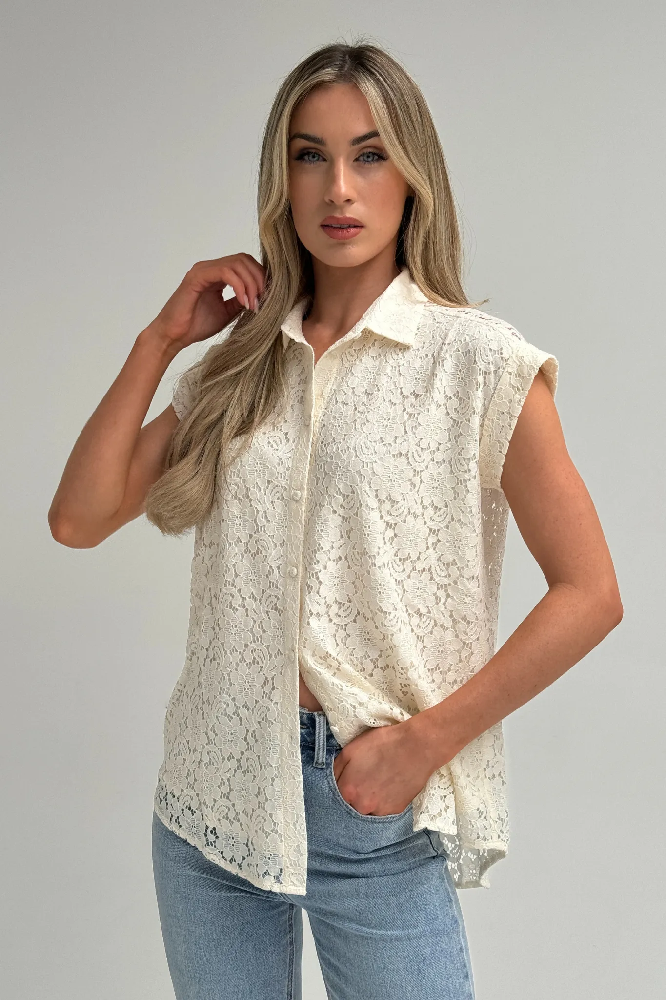 Becca Lace Shirt In Cream