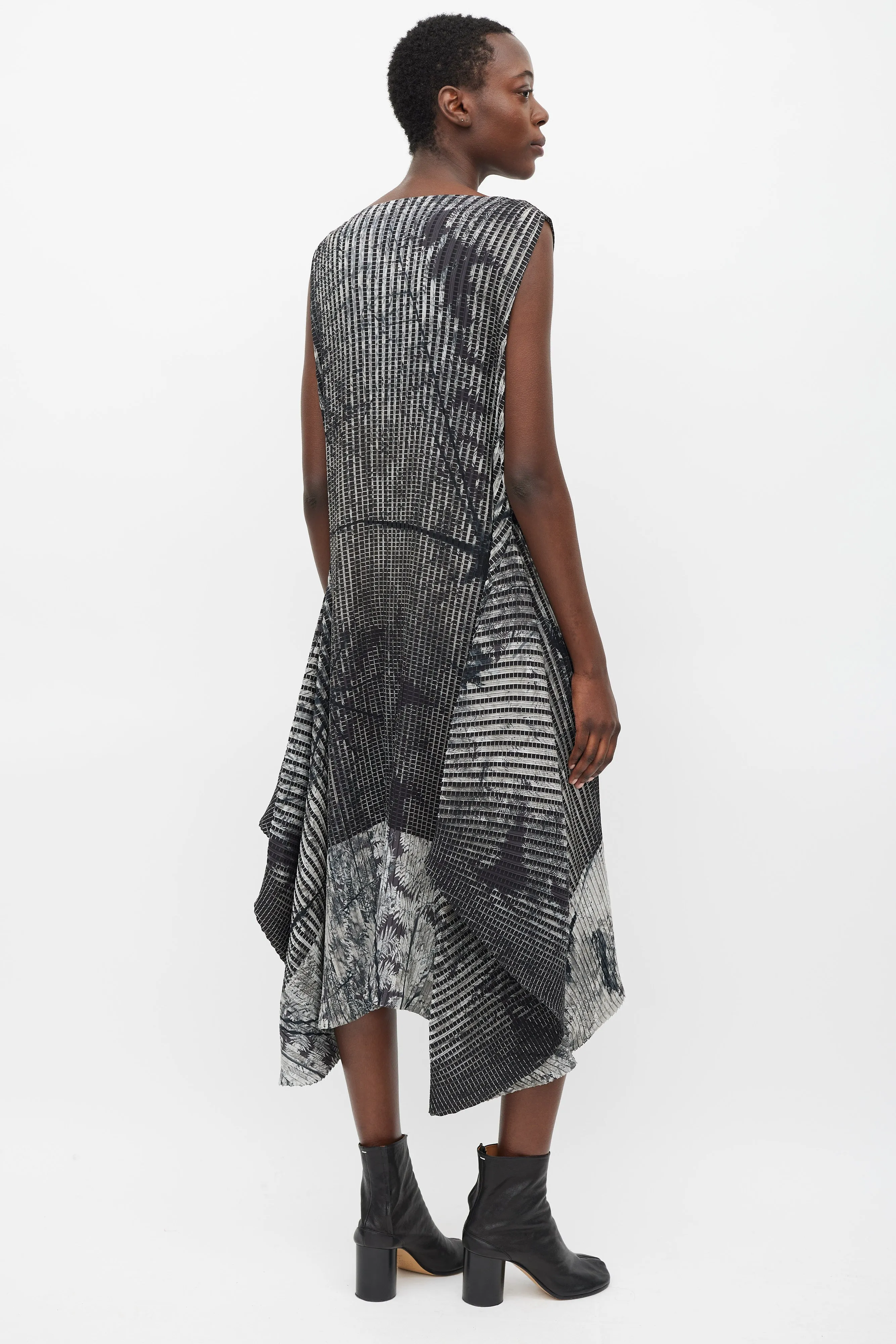 Black & Grey Pleated Double Wrap Dress