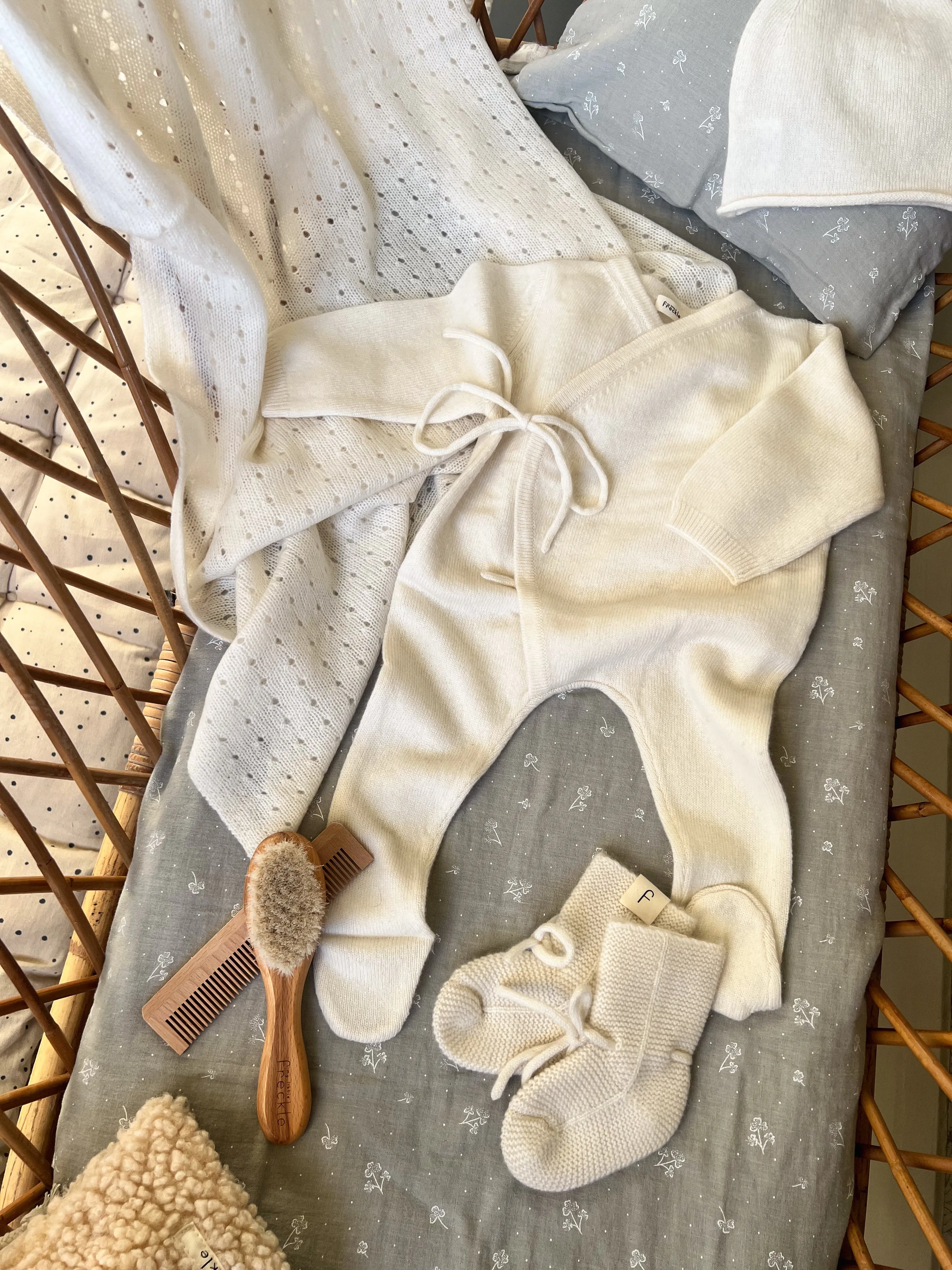 Cashmere Babygrow Ivory