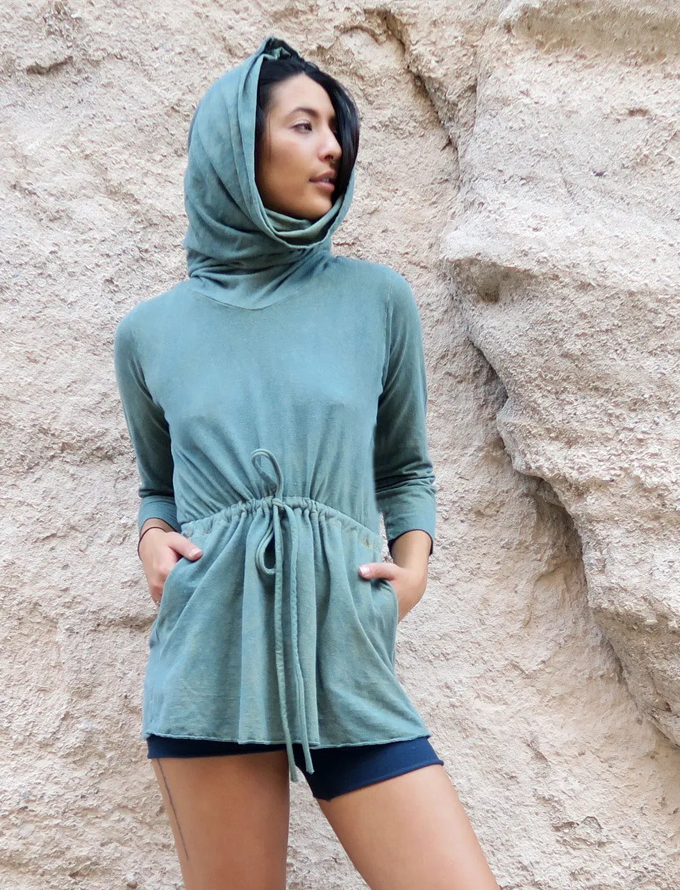 Chunky Cowl Gaia Shirt