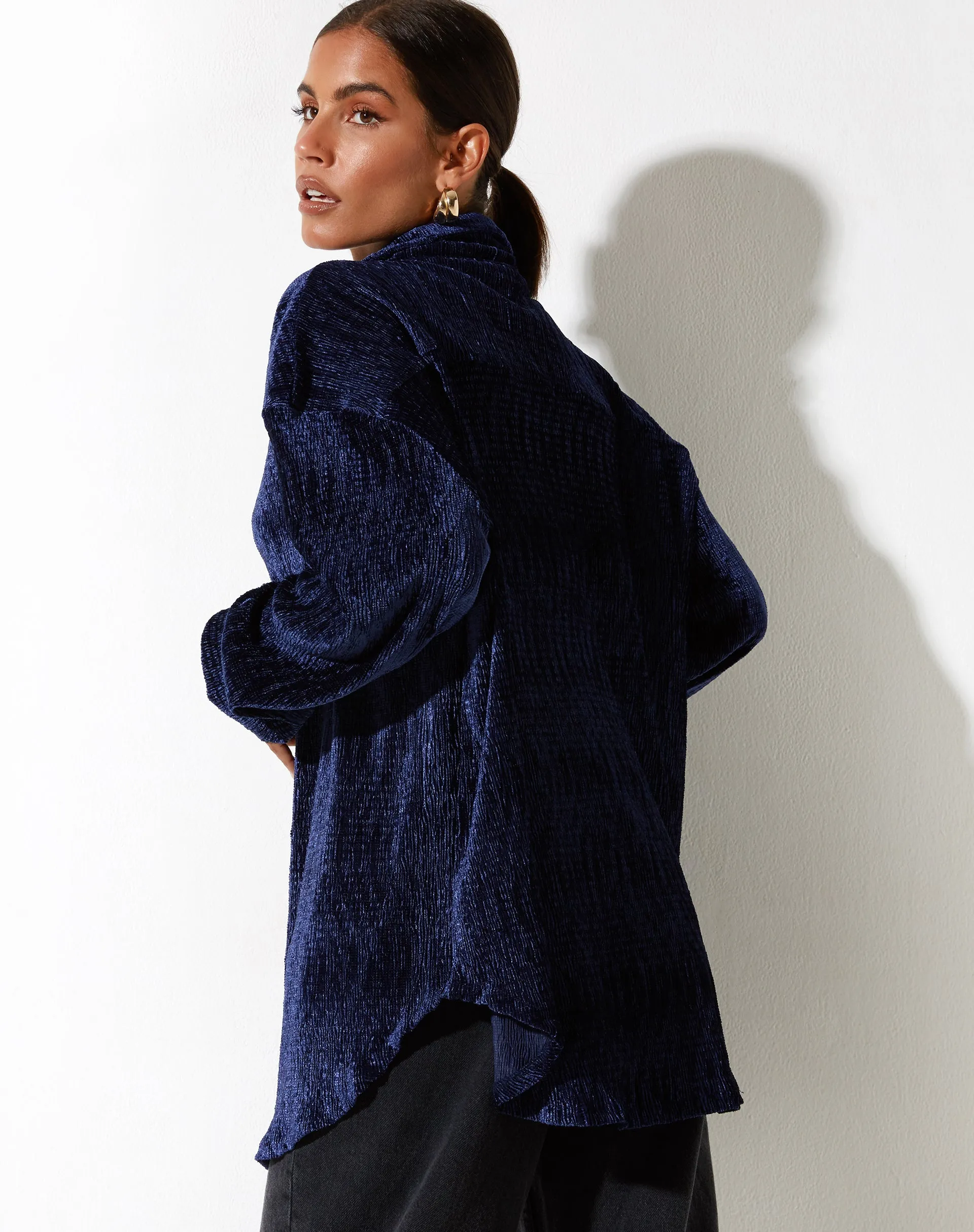 Dael Oversized Shirt in Velvet Navy