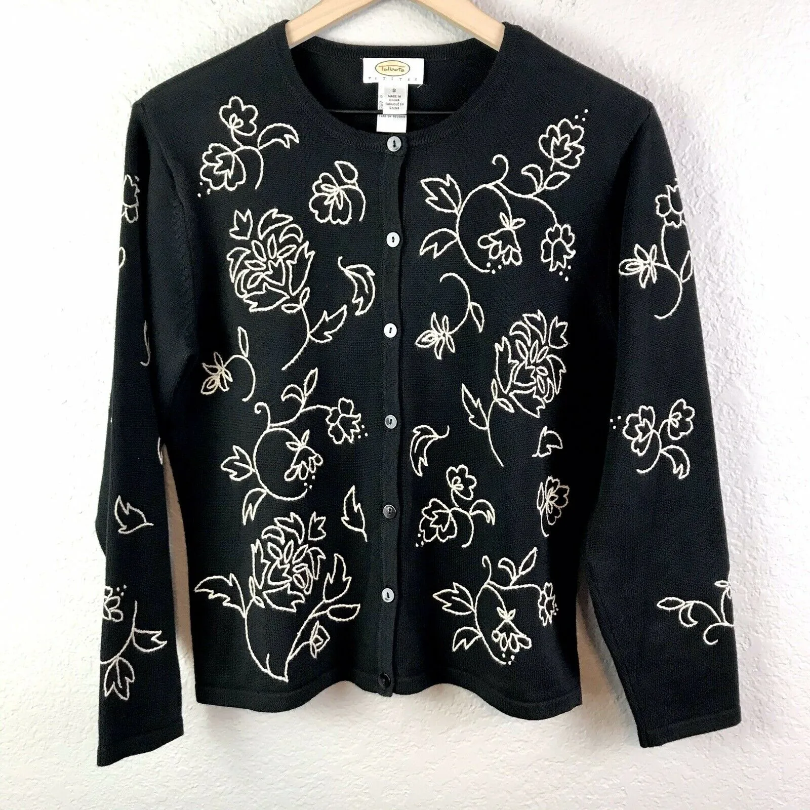 Embroidered Floral Cardigan