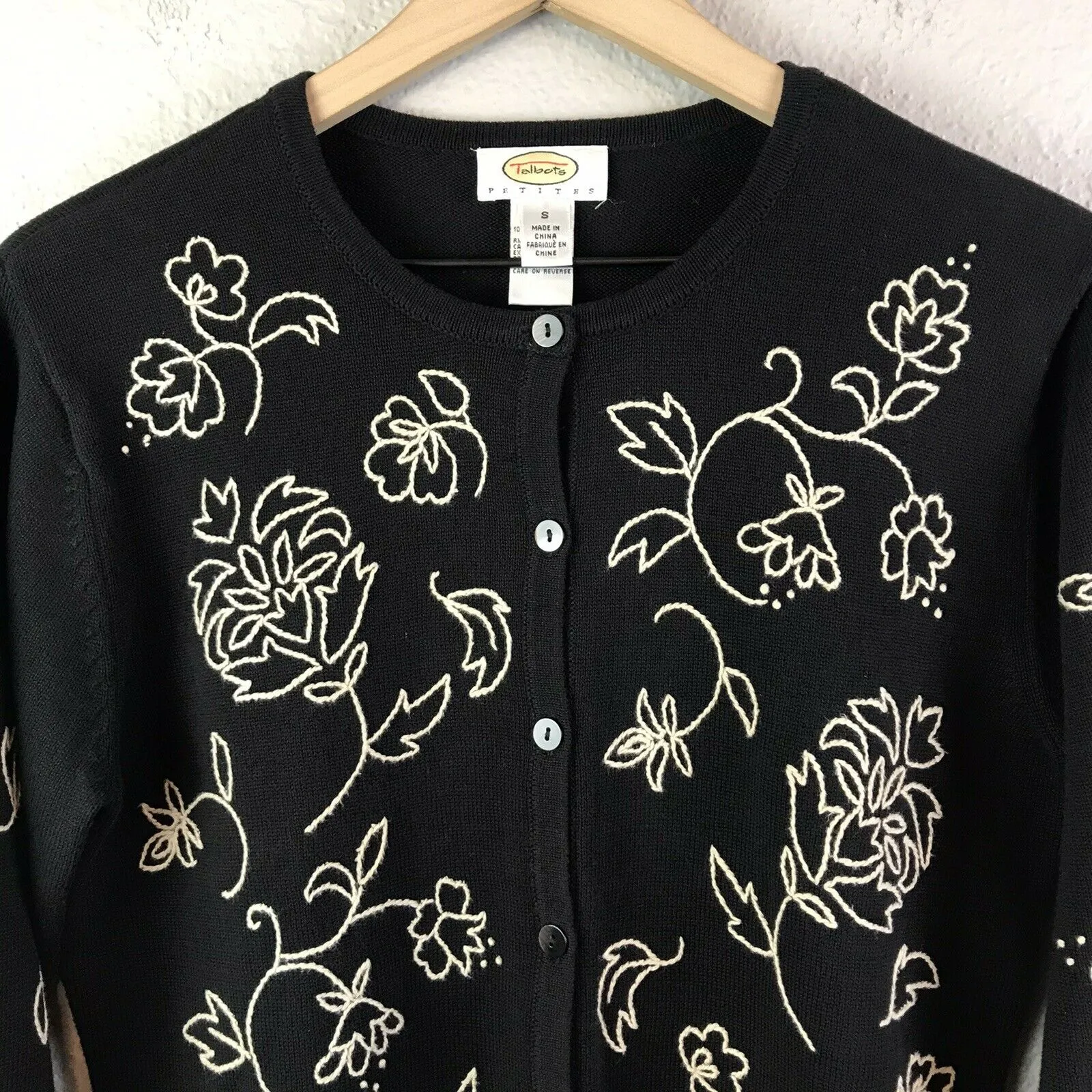 Embroidered Floral Cardigan