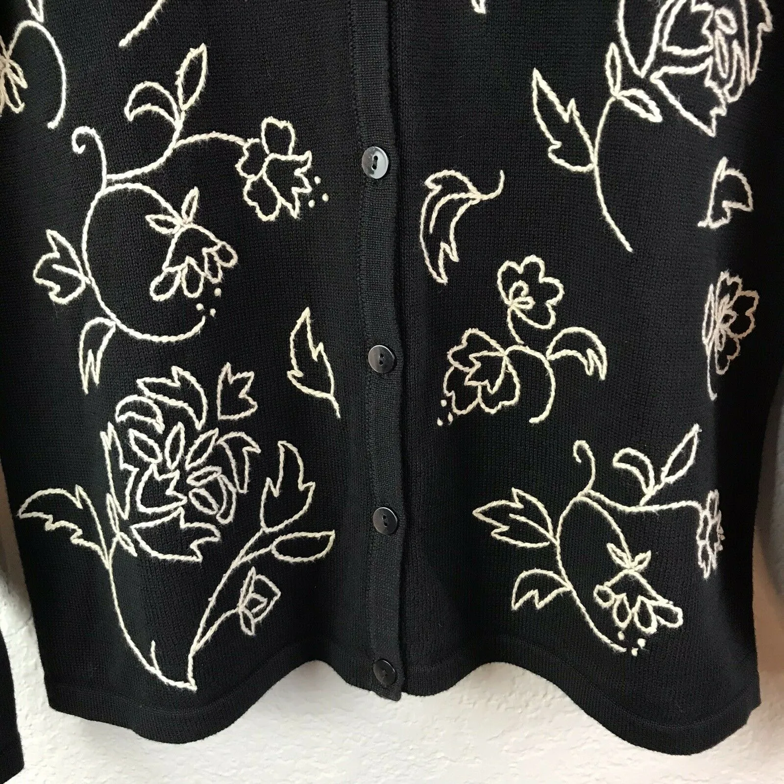 Embroidered Floral Cardigan