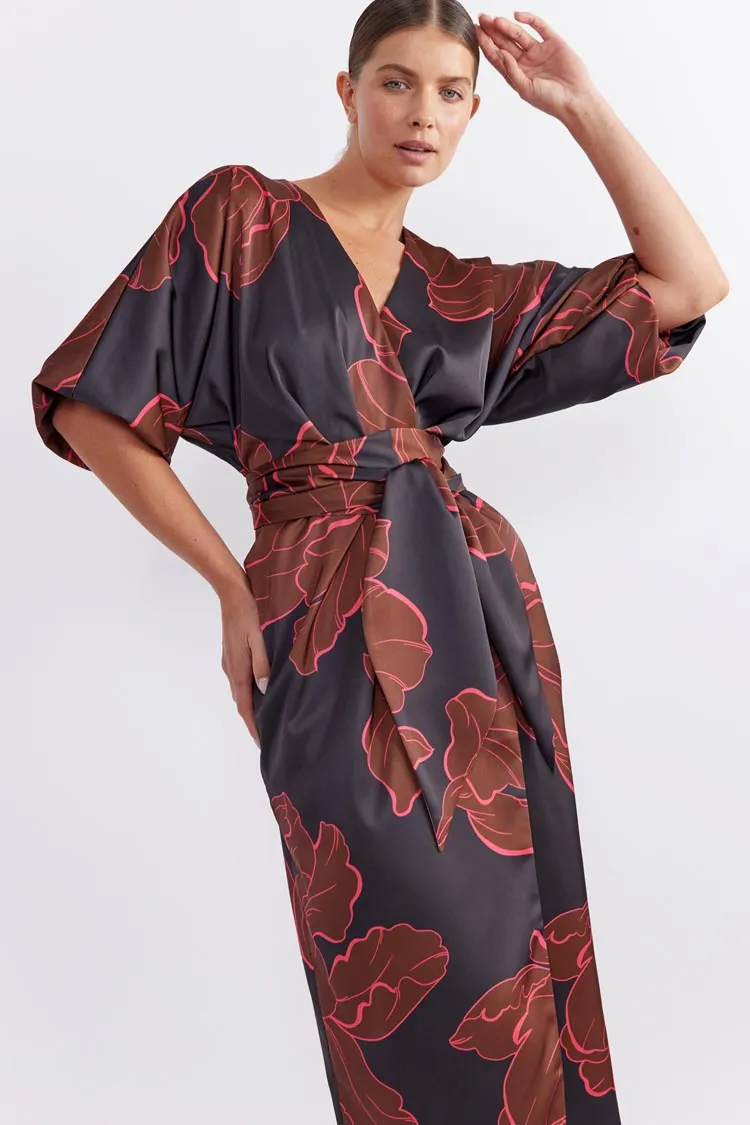 Farah Wrap Midi Dress in Dark Floral