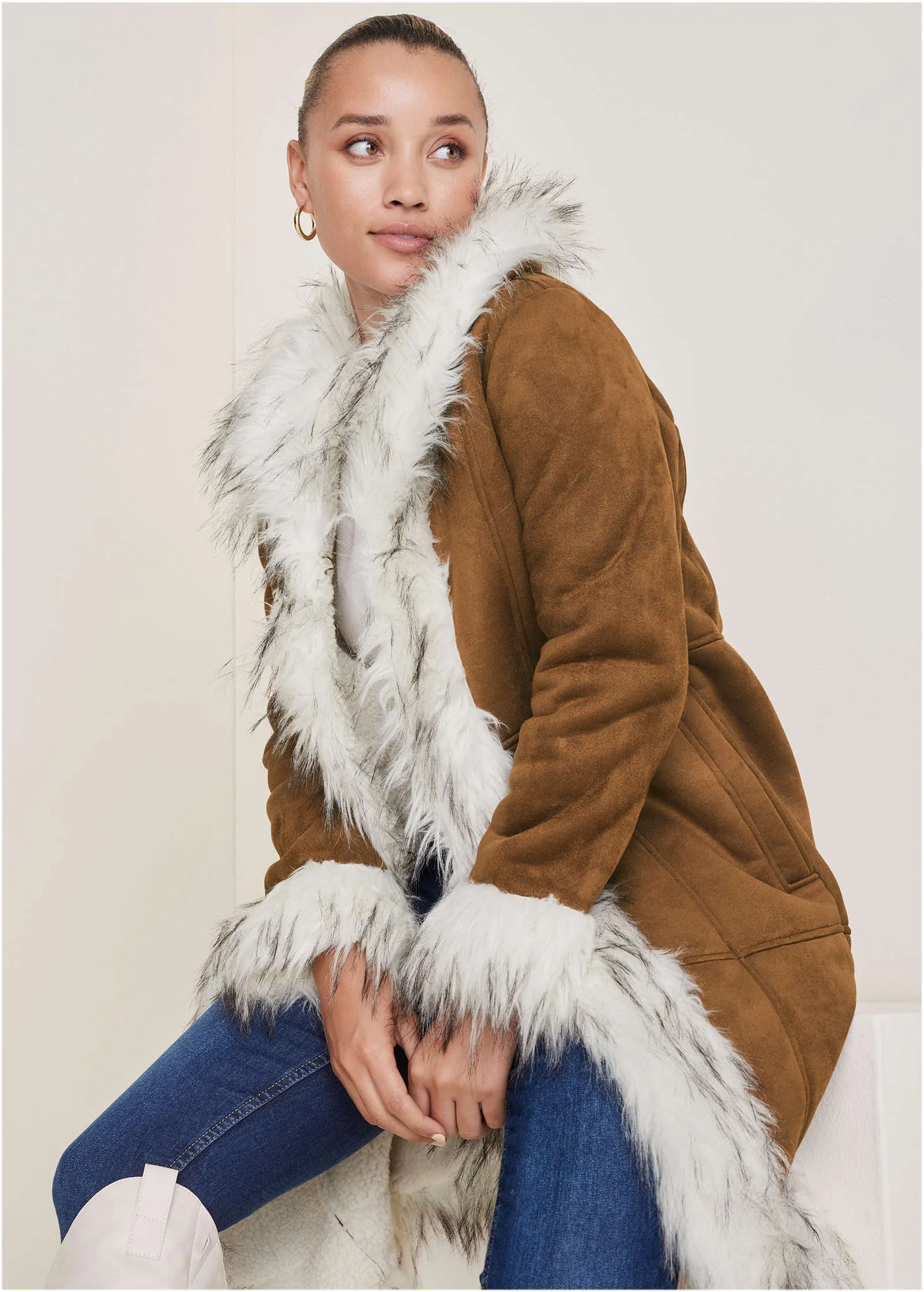 Faux Suede And Sherpa Coat - Tan