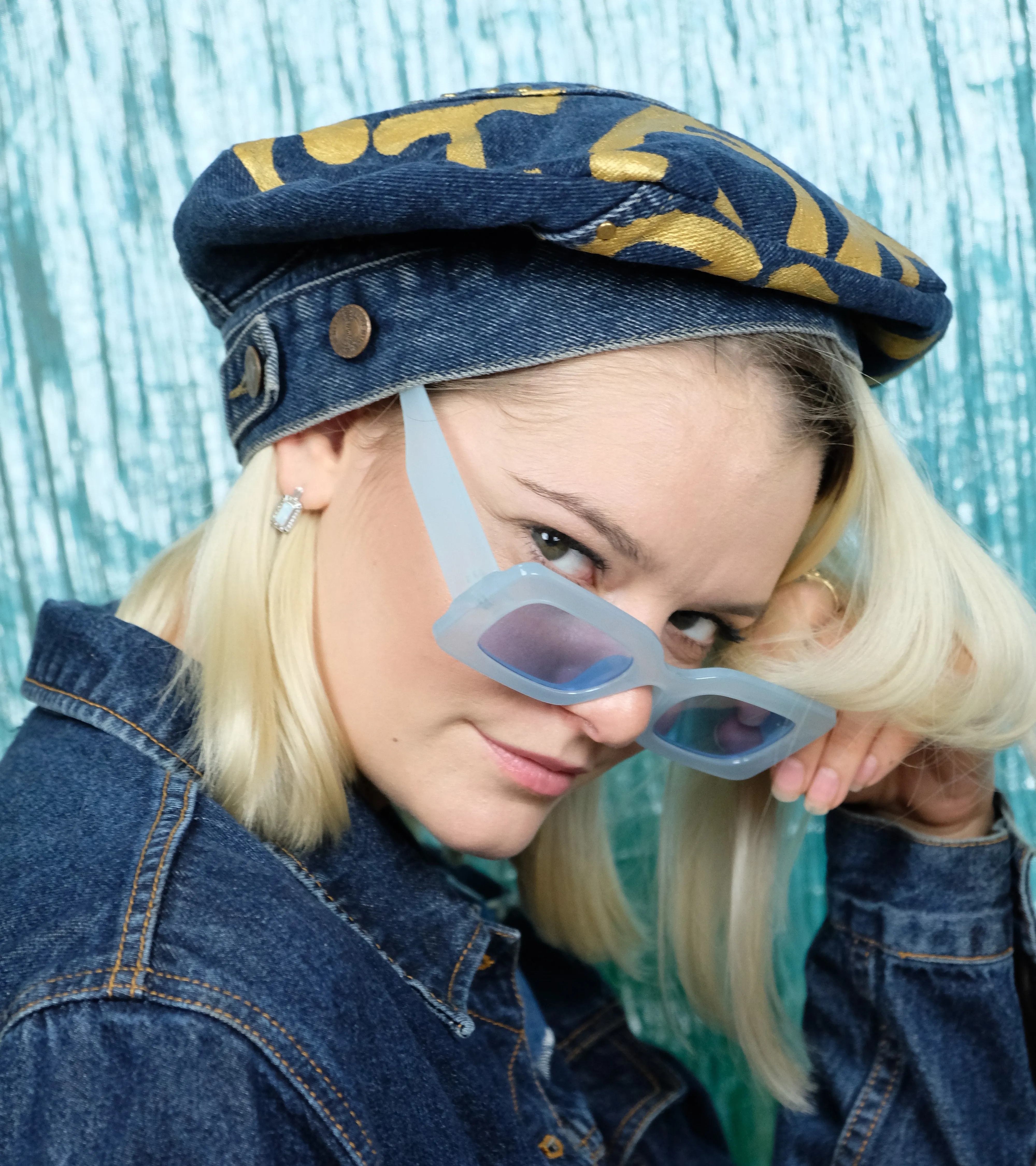 Recycled Denim beret- Gold