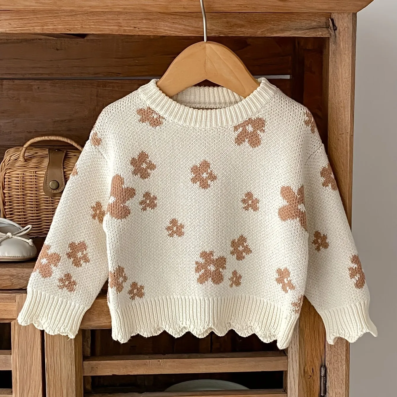 Vibrant Floral Knit Pullover Shirt for Little Girls - Soft, Cozy, and Versatile Autumn Fashion Top for Infants 0-3 Years Old - Easy Care, Breathable, and Adorable Design