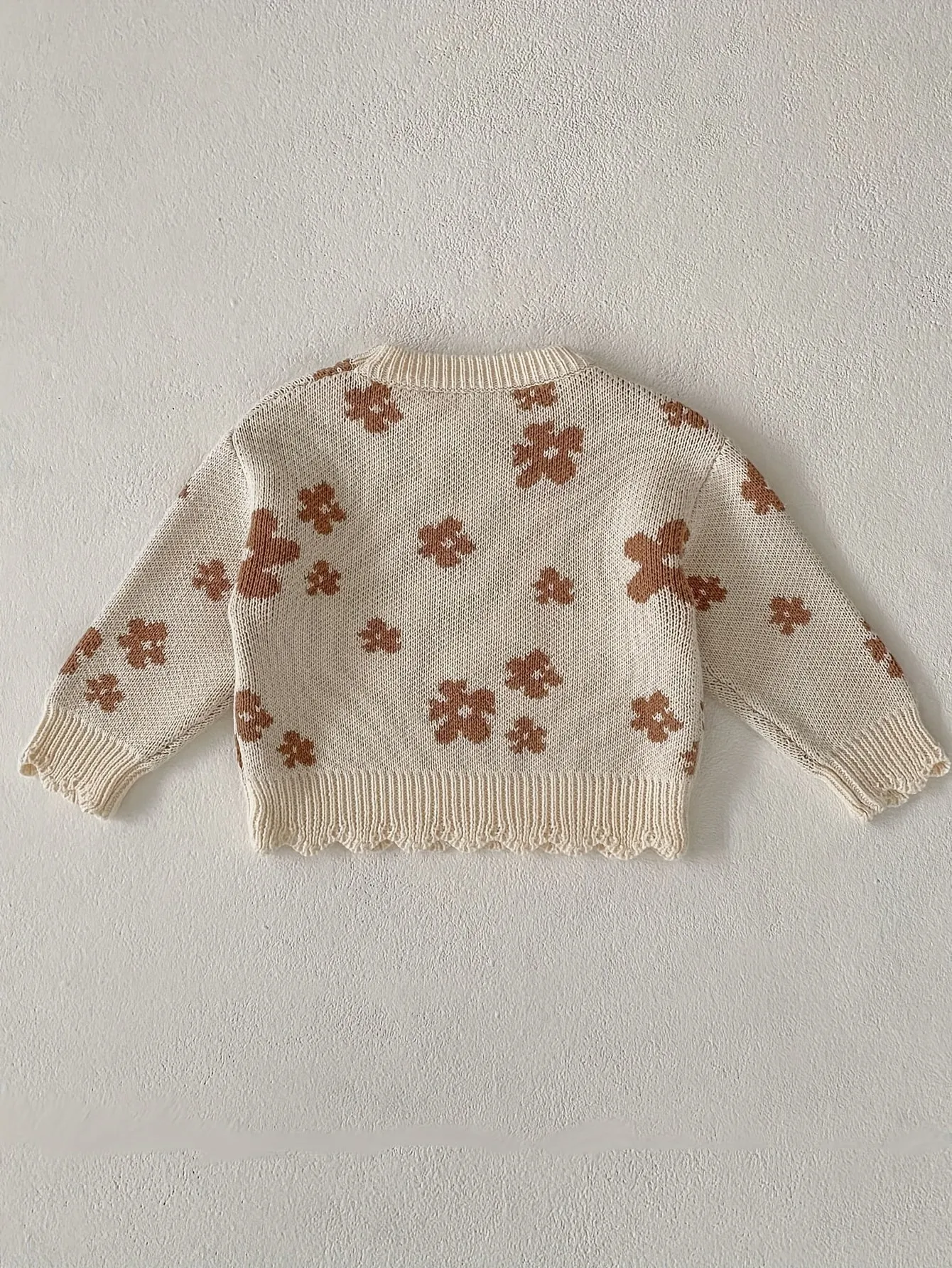 Vibrant Floral Knit Pullover Shirt for Little Girls - Soft, Cozy, and Versatile Autumn Fashion Top for Infants 0-3 Years Old - Easy Care, Breathable, and Adorable Design