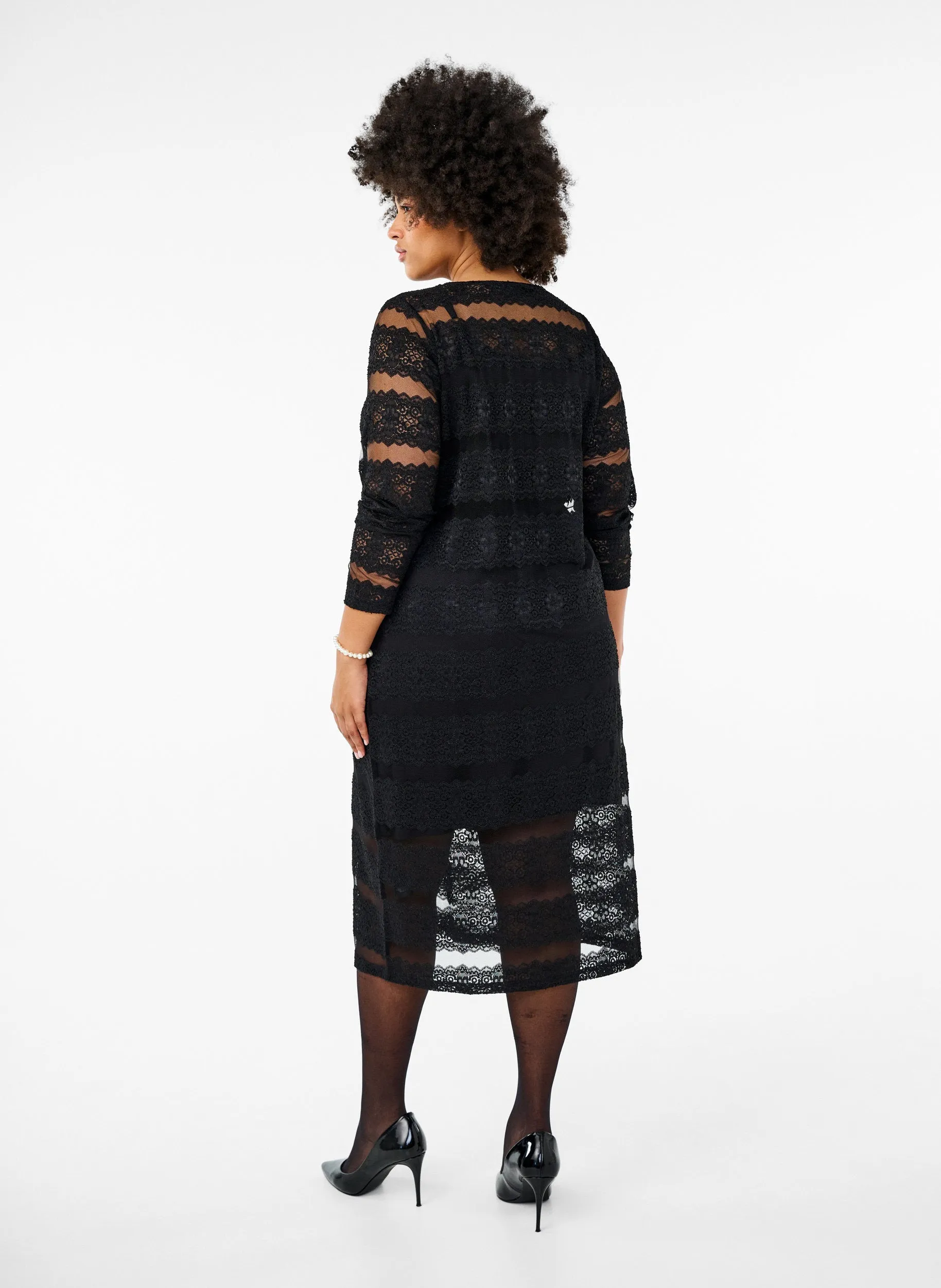 Zizzi Lacita Lace Dress in Black